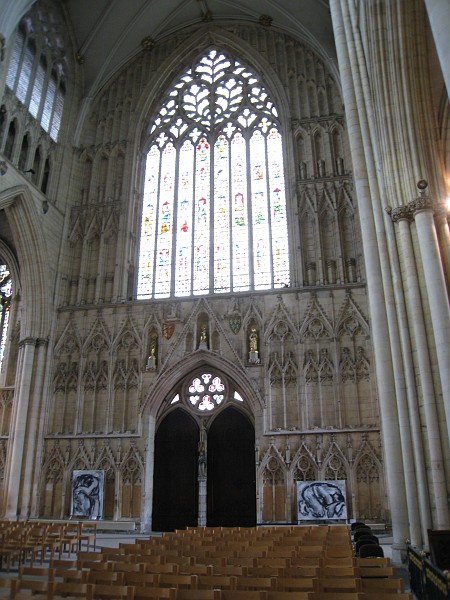 2011 UK England York 0905.jpg - A visit to Newcastle England for a company audit allowed time to visit the city of York. Train rides, train museum, walled city, large churches.